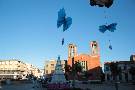 Plaza España de Veguellina preparada para la Navidad